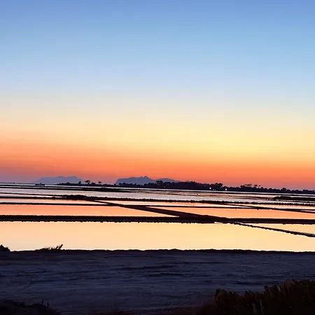 Stagnone Sunset Holidays 아파트 *