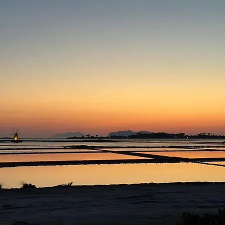 Stagnone Sunset Holidays * Μαρσάλα